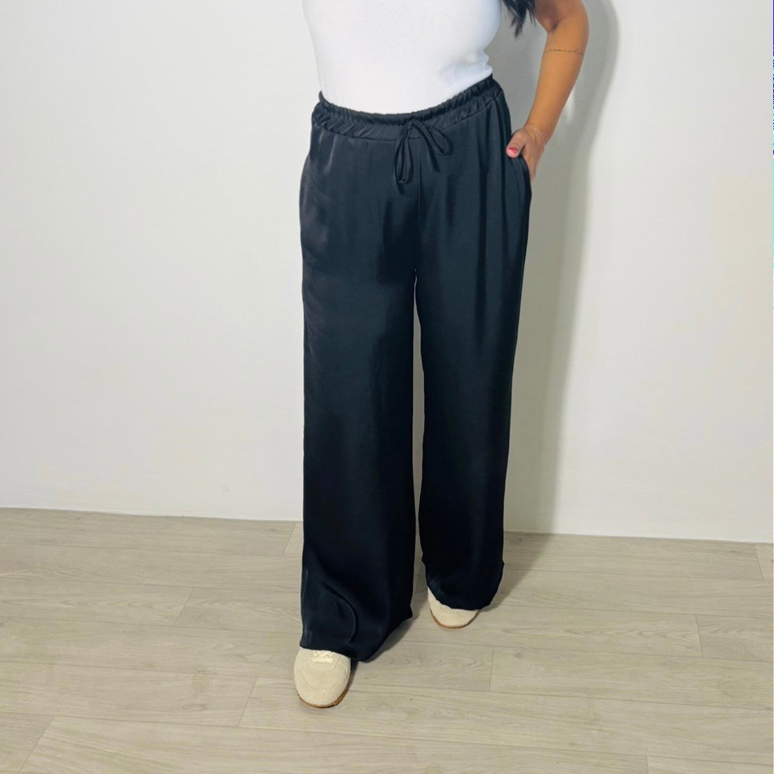 PANTALONE SATIN NERO