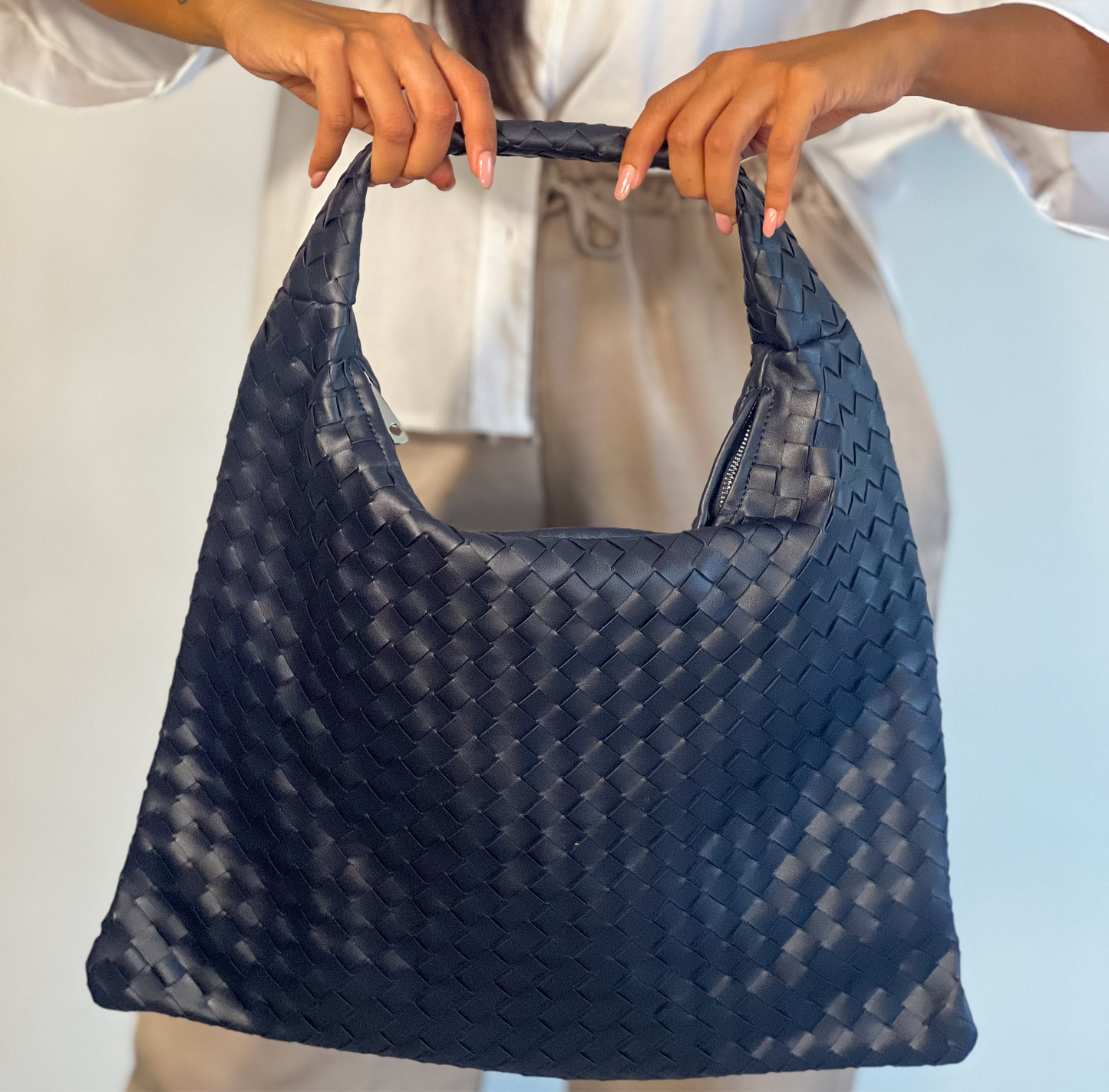 BORSA BOTTEGA CITY NERA